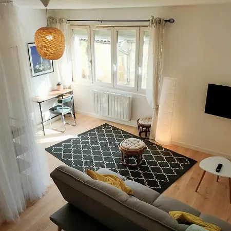 Agreable De L'arsault Avec Parking